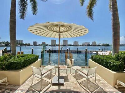 300 SE 5th Avenue, Boca Raton, FL 33432