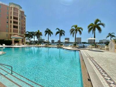300 SE 5th Avenue, Boca Raton, FL 33432