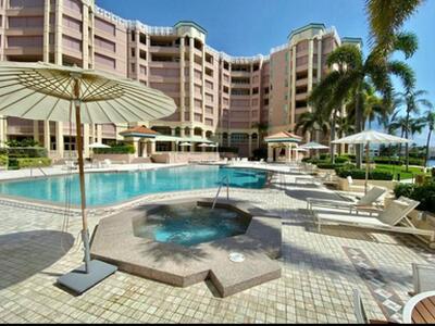 300 SE 5th Avenue, Boca Raton, FL 33432