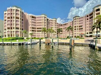 300 SE 5th Avenue, Boca Raton, FL 33432