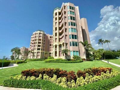 300 SE 5th Avenue, Boca Raton, FL 33432