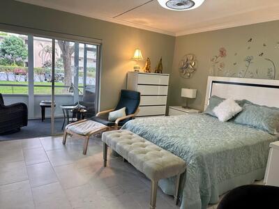 2721 Garden Drive N, Lake Worth, FL 33461