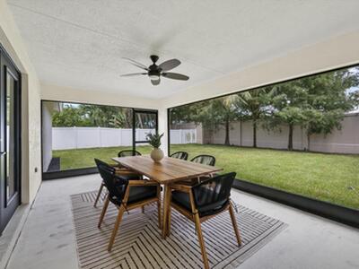 13661 Sheffield St, Wellington, FL 33414