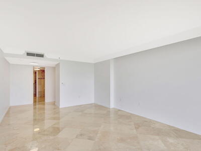 400 Beach Road, Tequesta, FL 33469