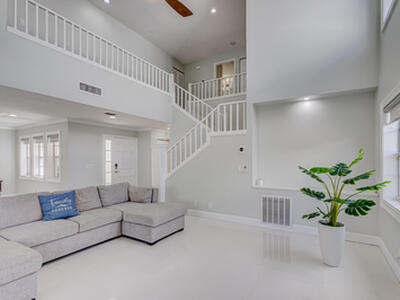 17 Selby Lane, Palm Beach Gardens, FL 33418