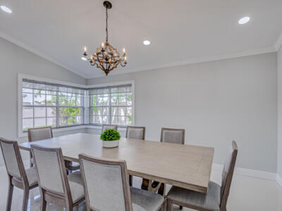 17 Selby Lane, Palm Beach Gardens, FL 33418