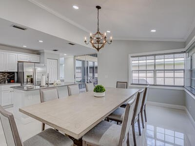 17 Selby Lane, Palm Beach Gardens, FL 33418