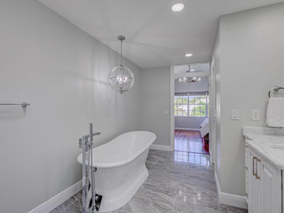 17 Selby Lane, Palm Beach Gardens, FL 33418