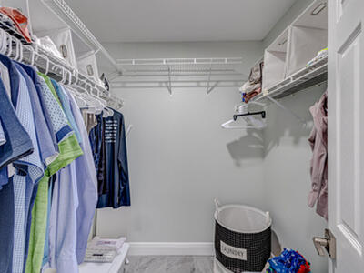 17 Selby Lane, Palm Beach Gardens, FL 33418