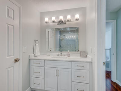 17 Selby Lane, Palm Beach Gardens, FL 33418