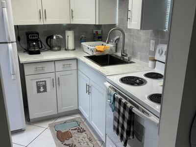 2191 NE 1st Court, Boynton Beach, FL 33435
