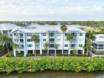 875 NW Flagler Avenue, Stuart, FL 34994