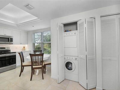 221 NE Plantation Road, Stuart, FL 34996