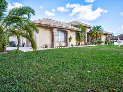 8671 155th Place N, Palm Beach Gardens, FL 33418