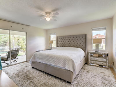 8671 155th Place N, Palm Beach Gardens, FL 33418