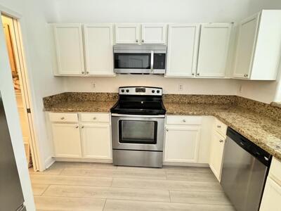 8671 155th Place N, Palm Beach Gardens, FL 33418