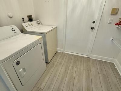 8671 155th Place N, Palm Beach Gardens, FL 33418