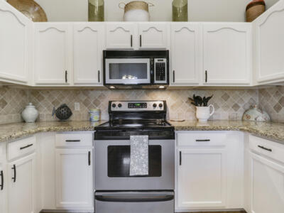 8400 Mulligan Circle, Port Saint Lucie, FL 34986