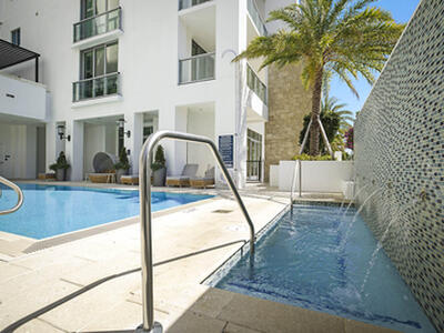 485 E Royal Palm Road, Boca Raton, FL 33432