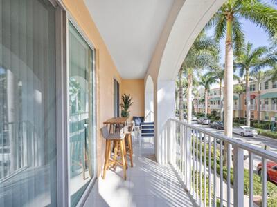 804 E Windward 207 Way, Lantana, FL 33462
