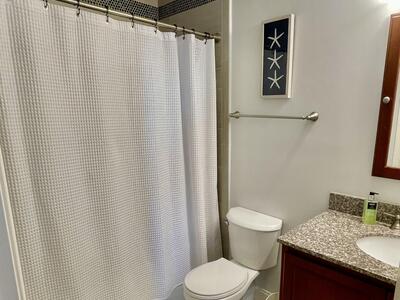 470 Mars Way, Juno Beach, FL 33408