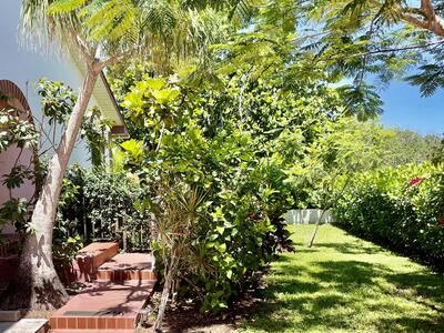 470 Mars Way, Juno Beach, FL 33408