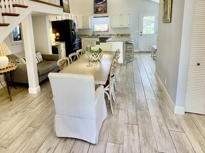 470 Mars Way, Juno Beach, FL 33408