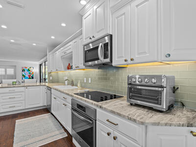 13254 Polo Club Road, Wellington, FL 33414