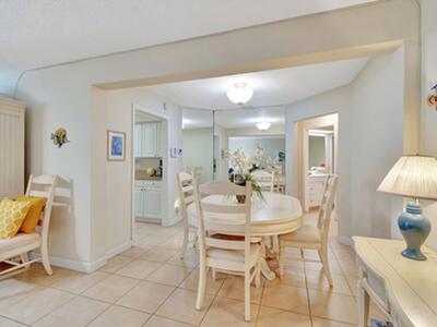 318 SE 7th Avenue, Delray Beach, FL 33483