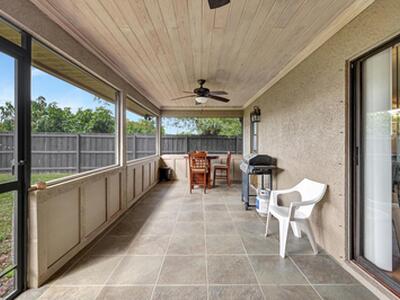 284 SW N Quick Circle, Port Saint Lucie, FL 34953