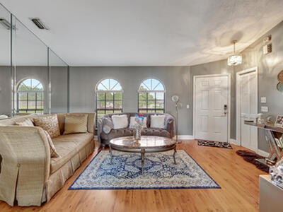 284 SW N Quick Circle, Port Saint Lucie, FL 34953