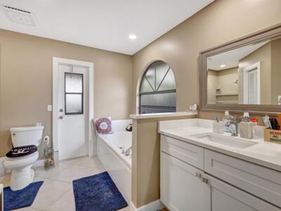 284 SW N Quick Circle, Port Saint Lucie, FL 34953