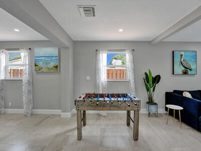 337 SW 8th Avenue, Delray Beach, FL 33444