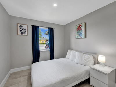 337 SW 8th Avenue, Delray Beach, FL 33444