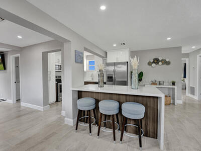 337 SW 8th Avenue, Delray Beach, FL 33444