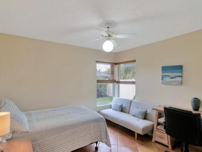 13725 Folkestone Circle, Wellington, FL 33414