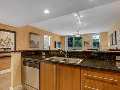 610 Clematis Street, West Palm Beach, FL 33401