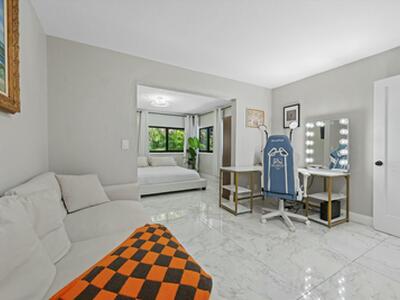 17925 31st Road N, Loxahatchee, FL 33470