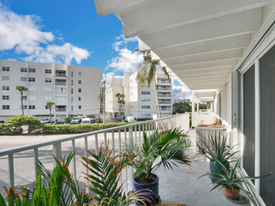 3500 S Ocean Boulevard, South Palm Beach, FL 33480