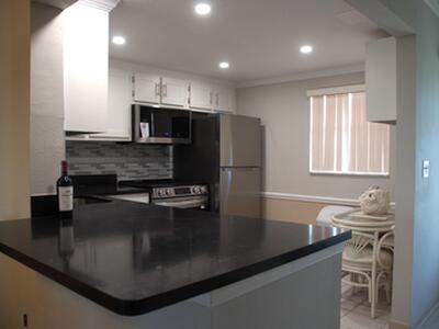 300 NE 26th Avenue, Boynton Beach, FL 33435