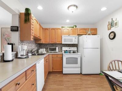 130 NE 26th Avenue, Boynton Beach, FL 33435