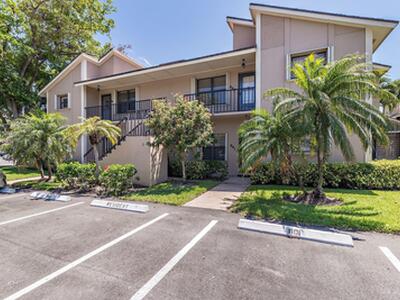 803 Clubhouse Circle