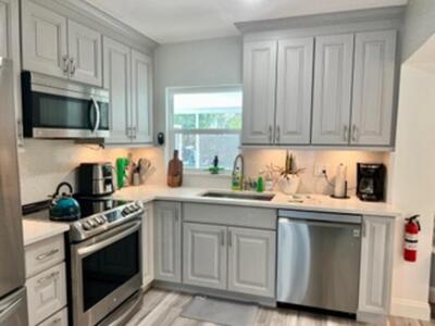 200 NE 56 Street, Oakland Park, FL 33334