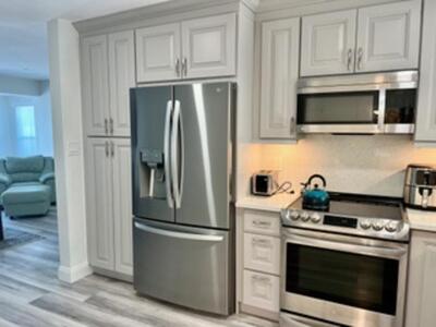 200 NE 56 Street, Oakland Park, FL 33334
