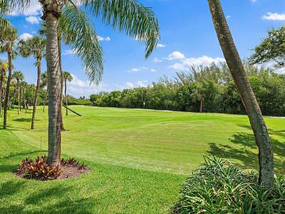 2905 Fairway Drive N, Jupiter, FL 33477