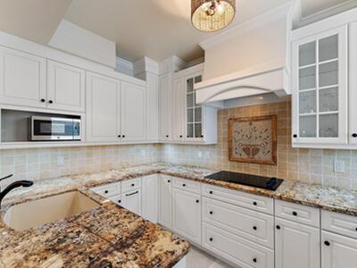 2905 Fairway Drive N, Jupiter, FL 33477