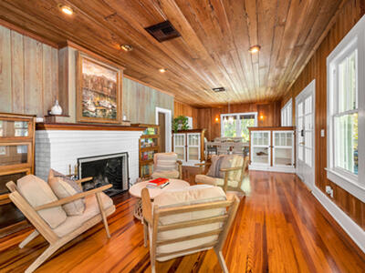 708 SE Riverside Drive, Stuart, FL 34994