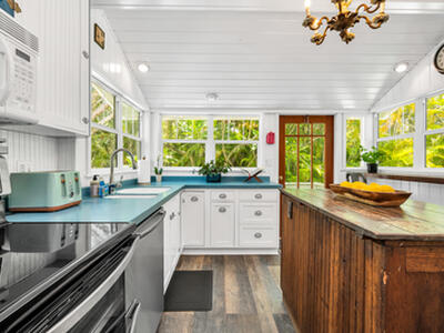 708 SE Riverside Drive, Stuart, FL 34994