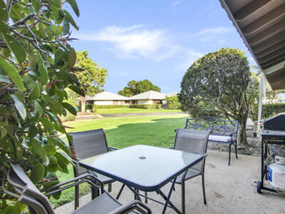 222 Club Drive, Palm Beach Gardens, FL 33418