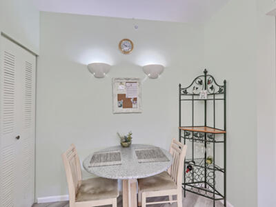 800 Uno Lago Drive, Juno Beach, FL 33408